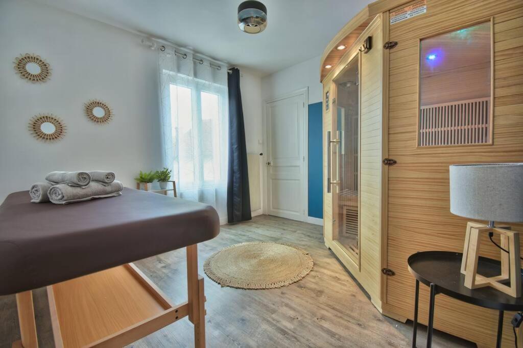 *Au Sauna De Maintenon* Zewnętrze zdjęcie