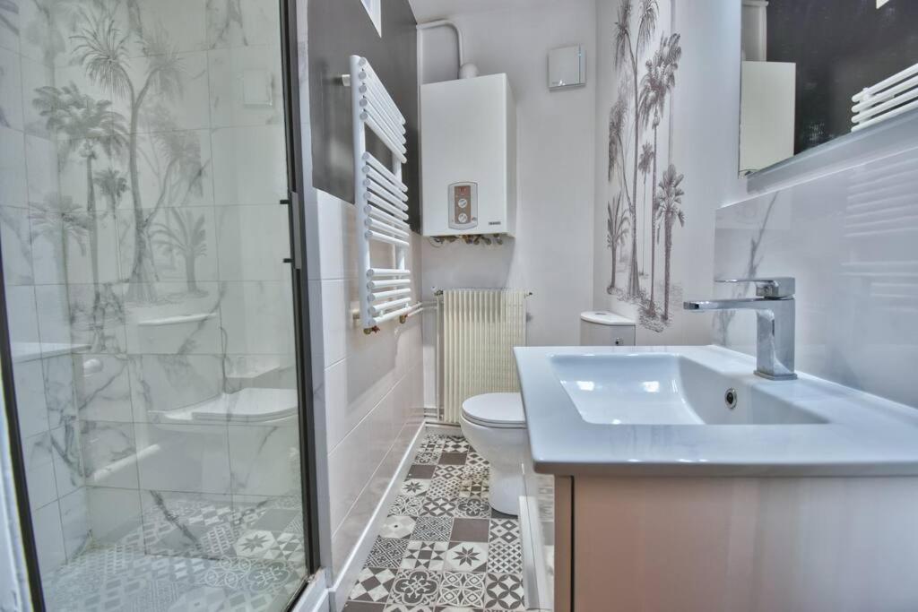 *Au Sauna De Maintenon* Zewnętrze zdjęcie